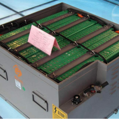 提供服务 回收软包磷酸铁锂动力电池 欢迎来电咨询！